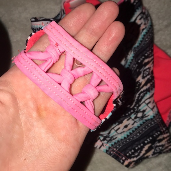 ADORABLE SWIMSUIT BOTTOMS!! 💘 - Picture 3 of 3